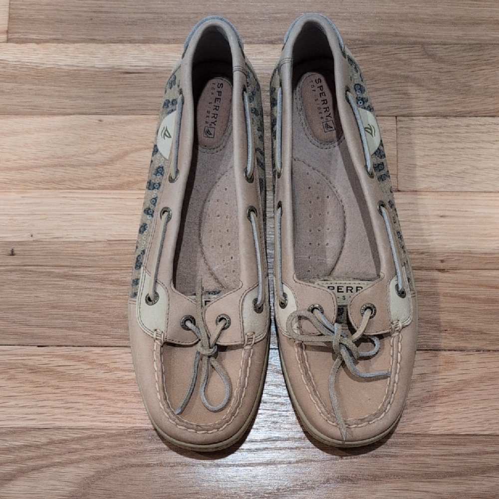 Sperry Women's Tan and Navy Loafers